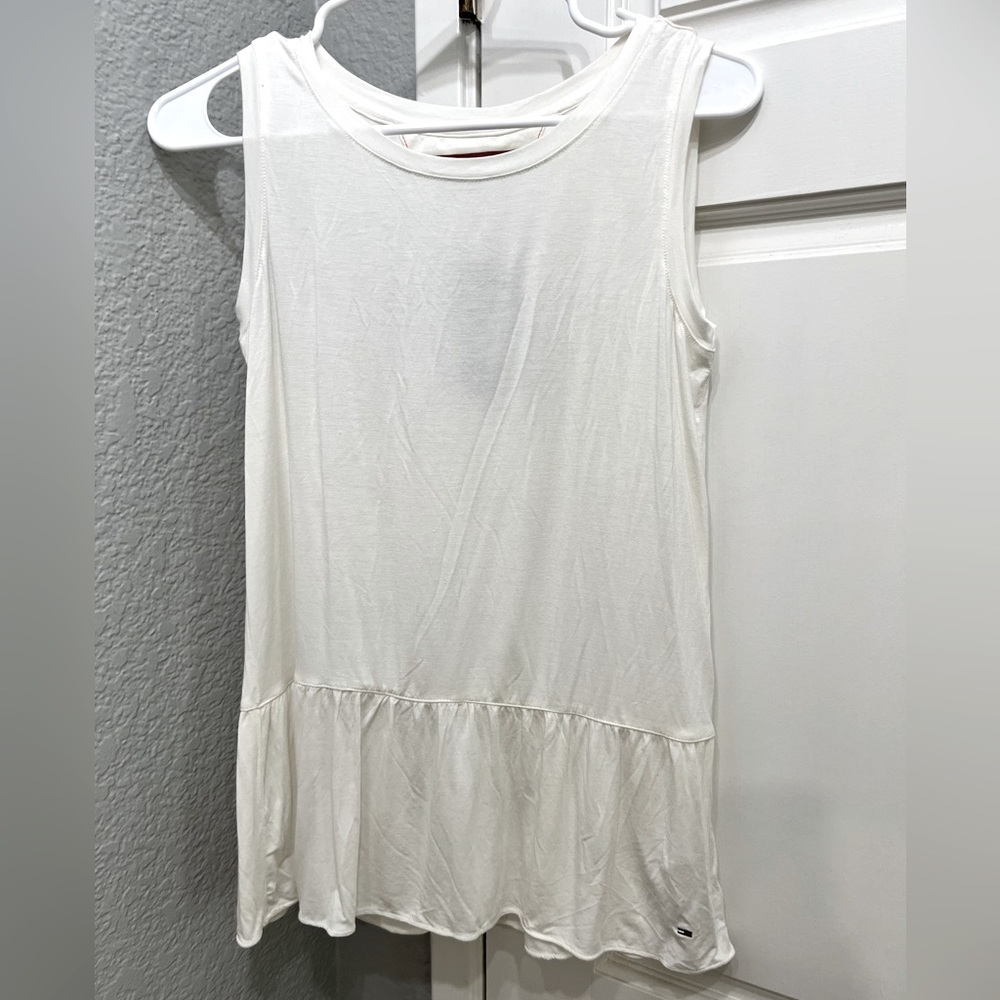Tommy Hilfiger NWT super cute mini peplum top